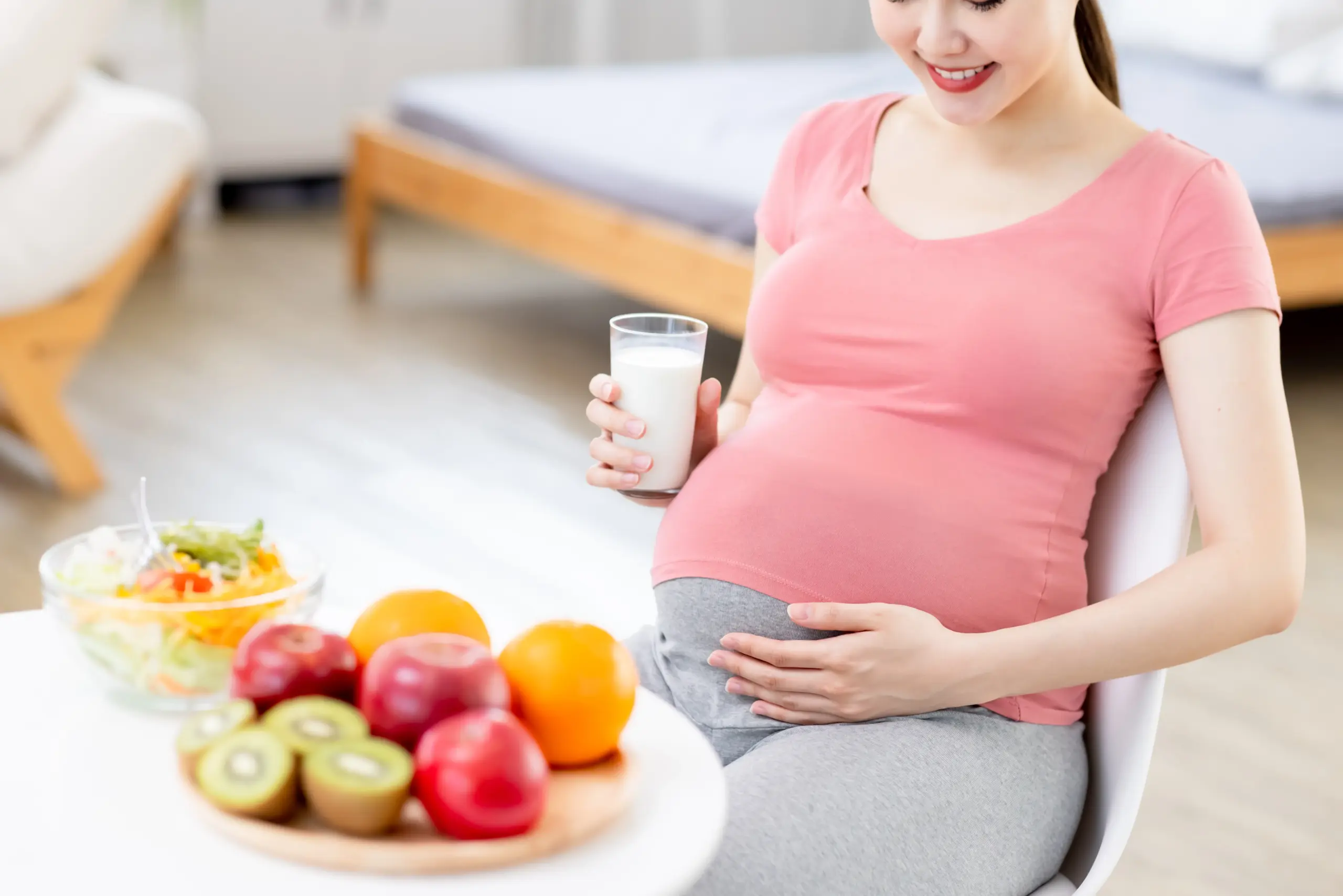 Pregnancy counseling for diet, lifestyle, and warning signs